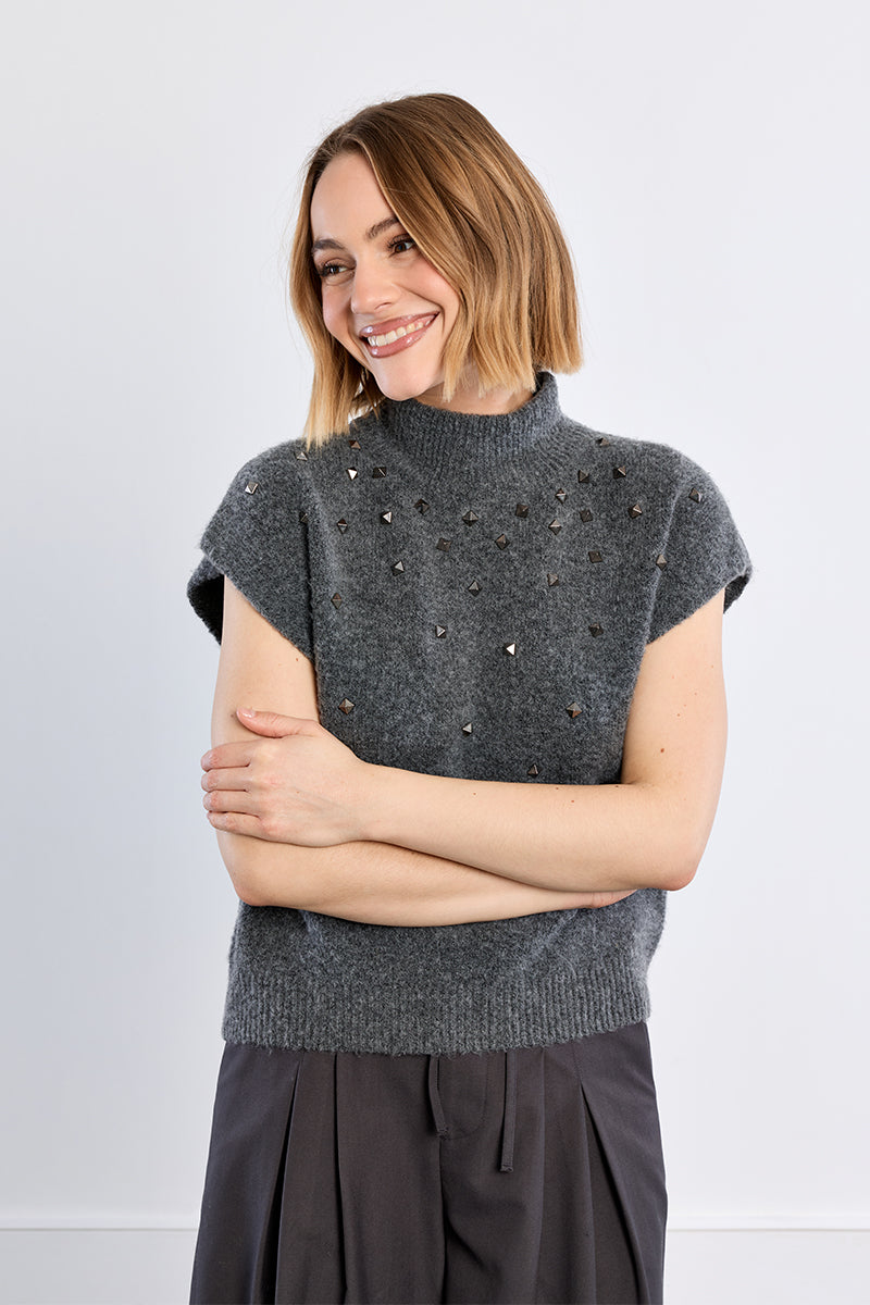 DARK GREY