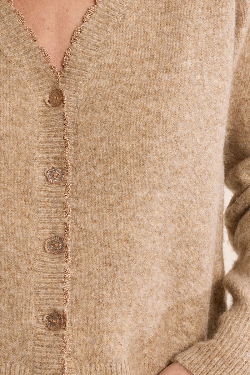 GOLDEN BEIGE