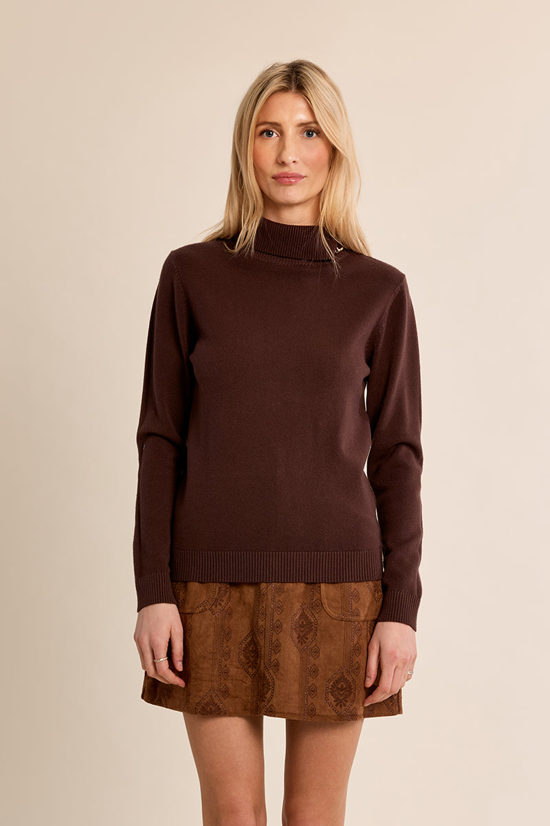 BROWN