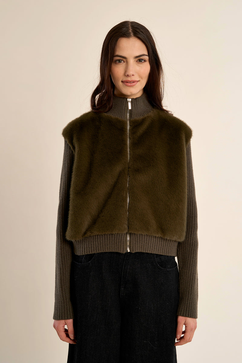 KHAKI