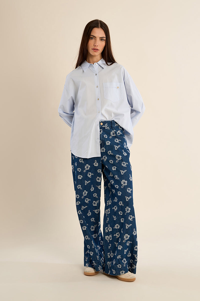 LIGHT BLUE