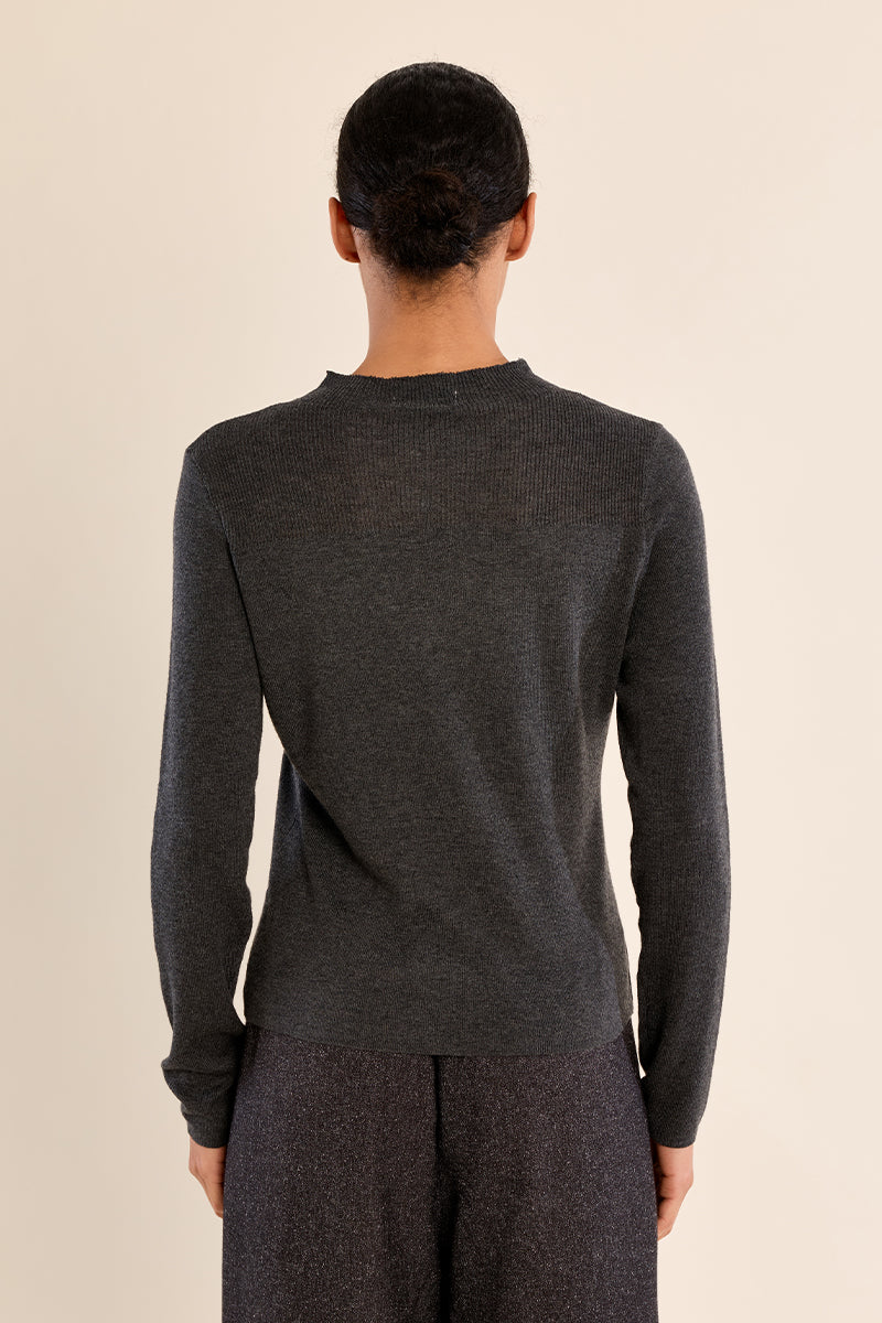 DARK GREY