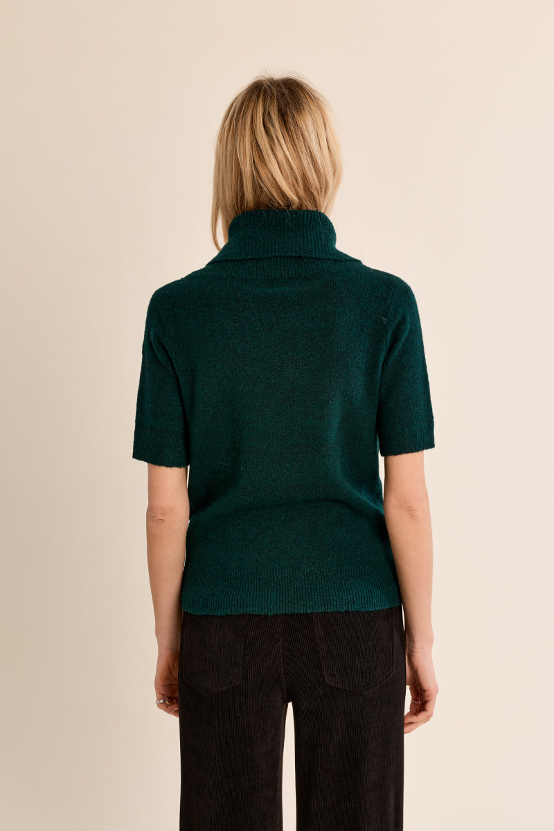 FOREST GREEN