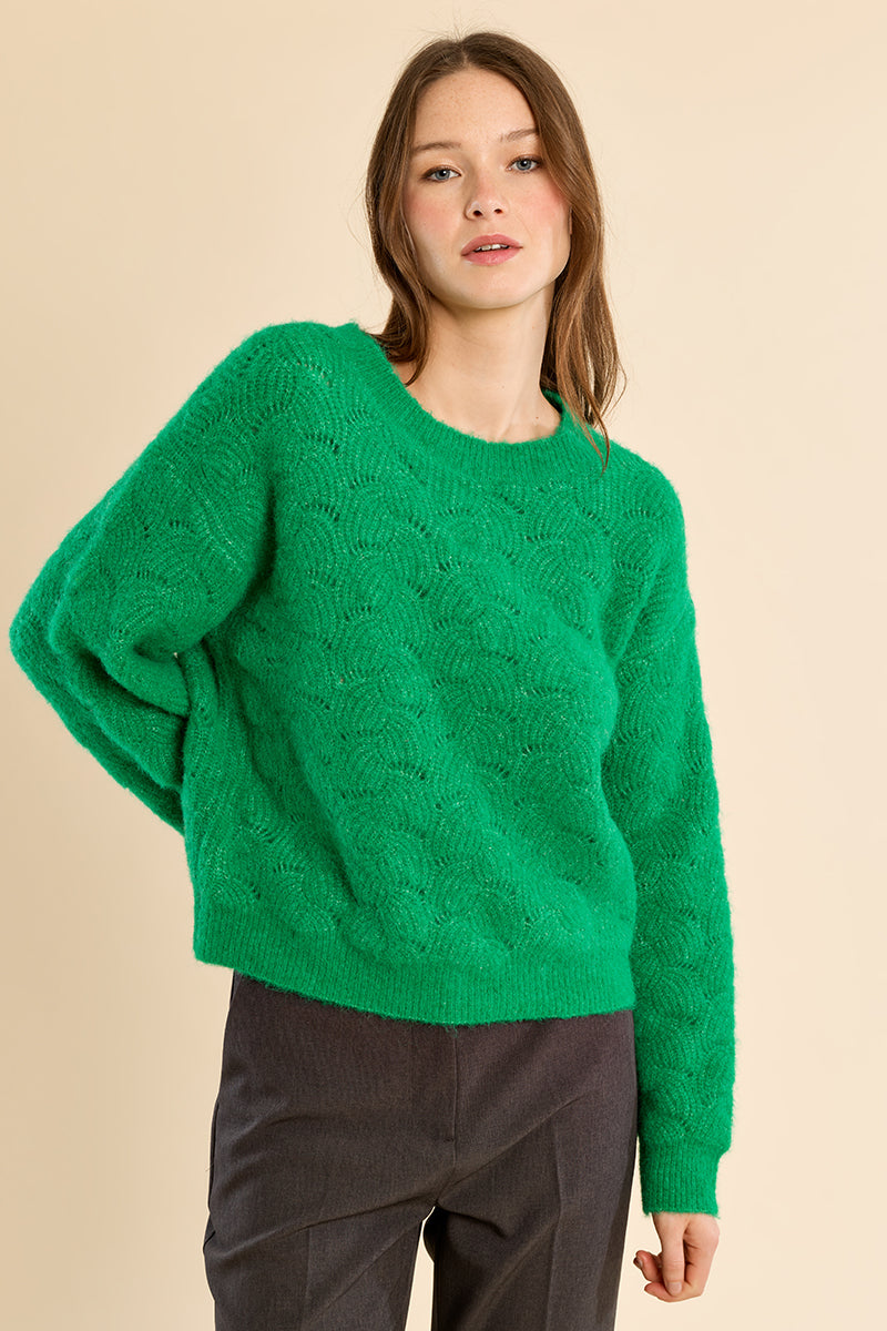GREEN