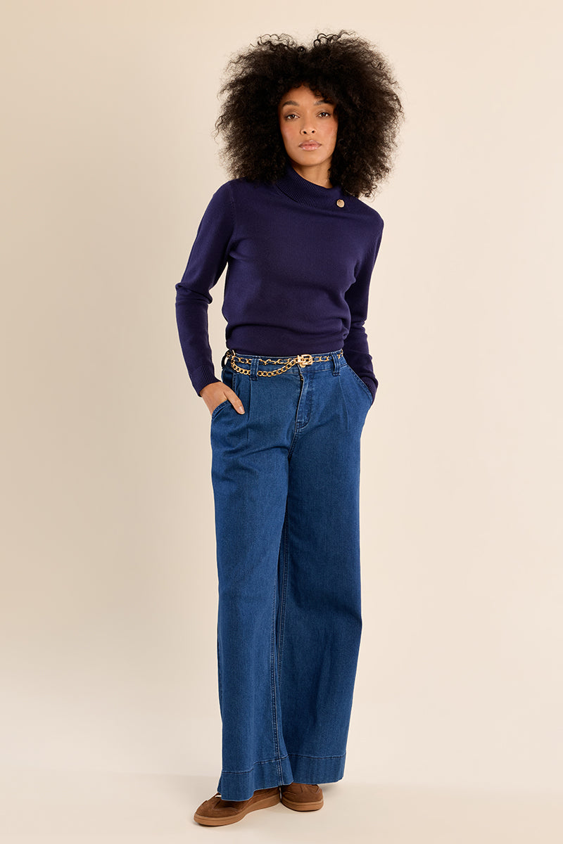 NAVY BLUE