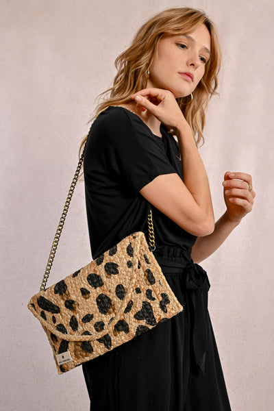 LEOPARD-PRINT STRAW CLIP CLUTCH