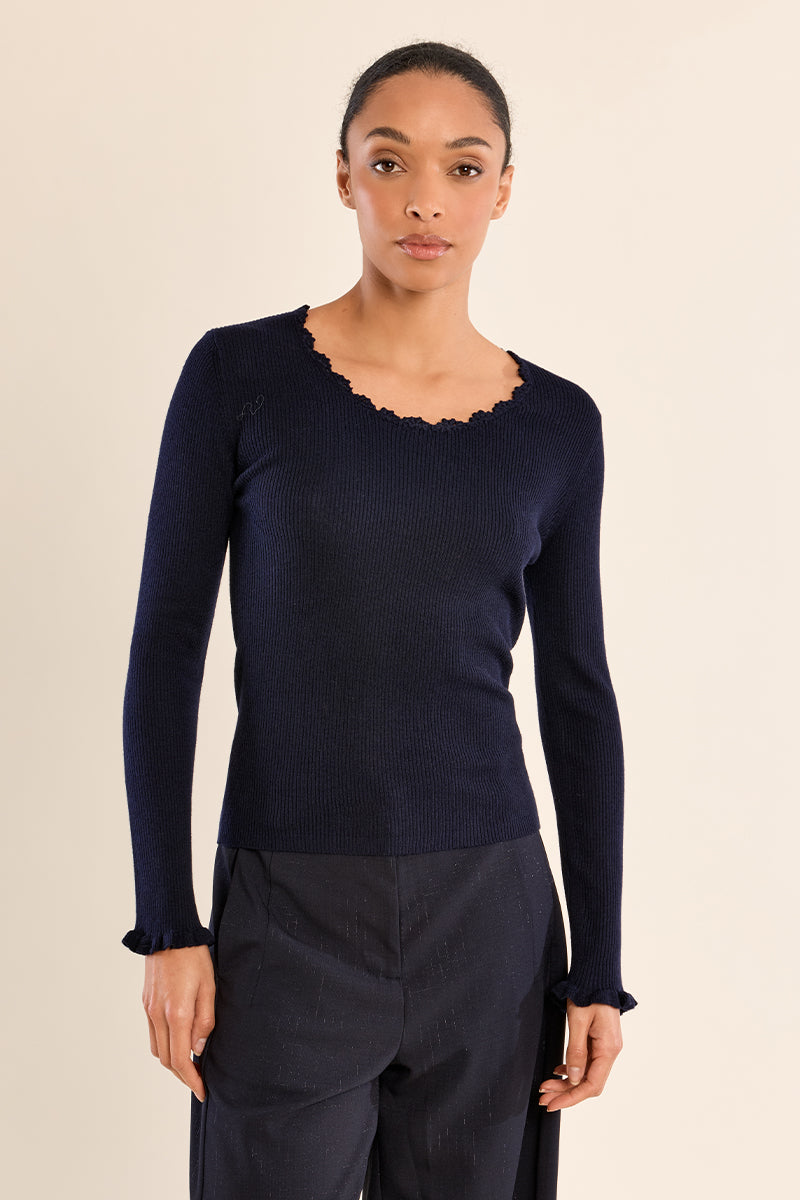 NAVY BLUE
