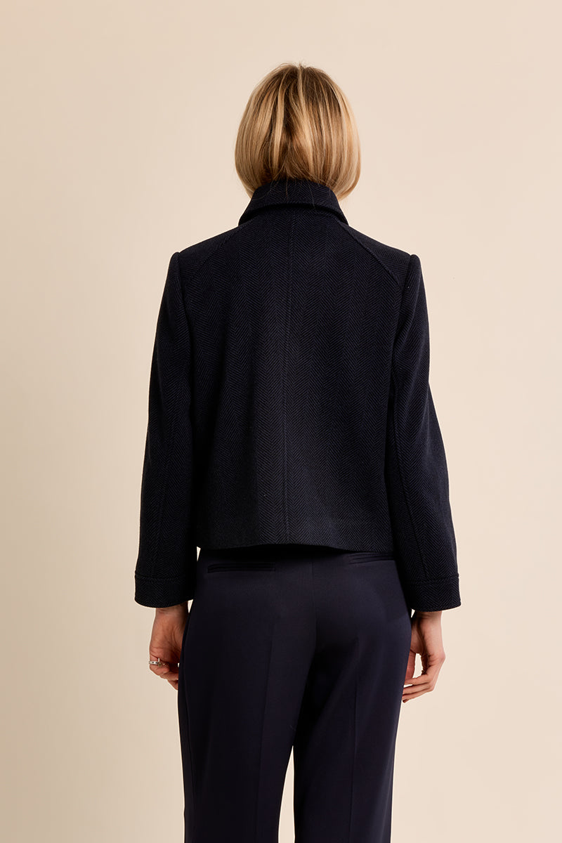 NAVY BLUE