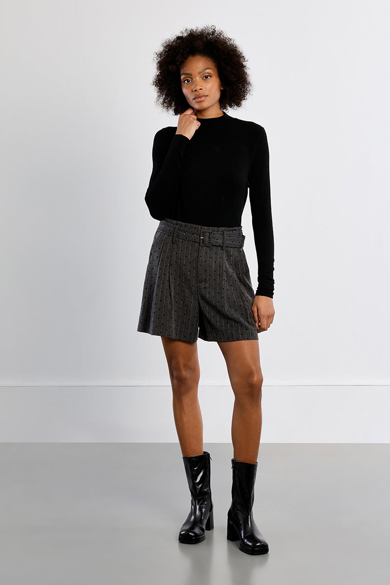 DARK GREY