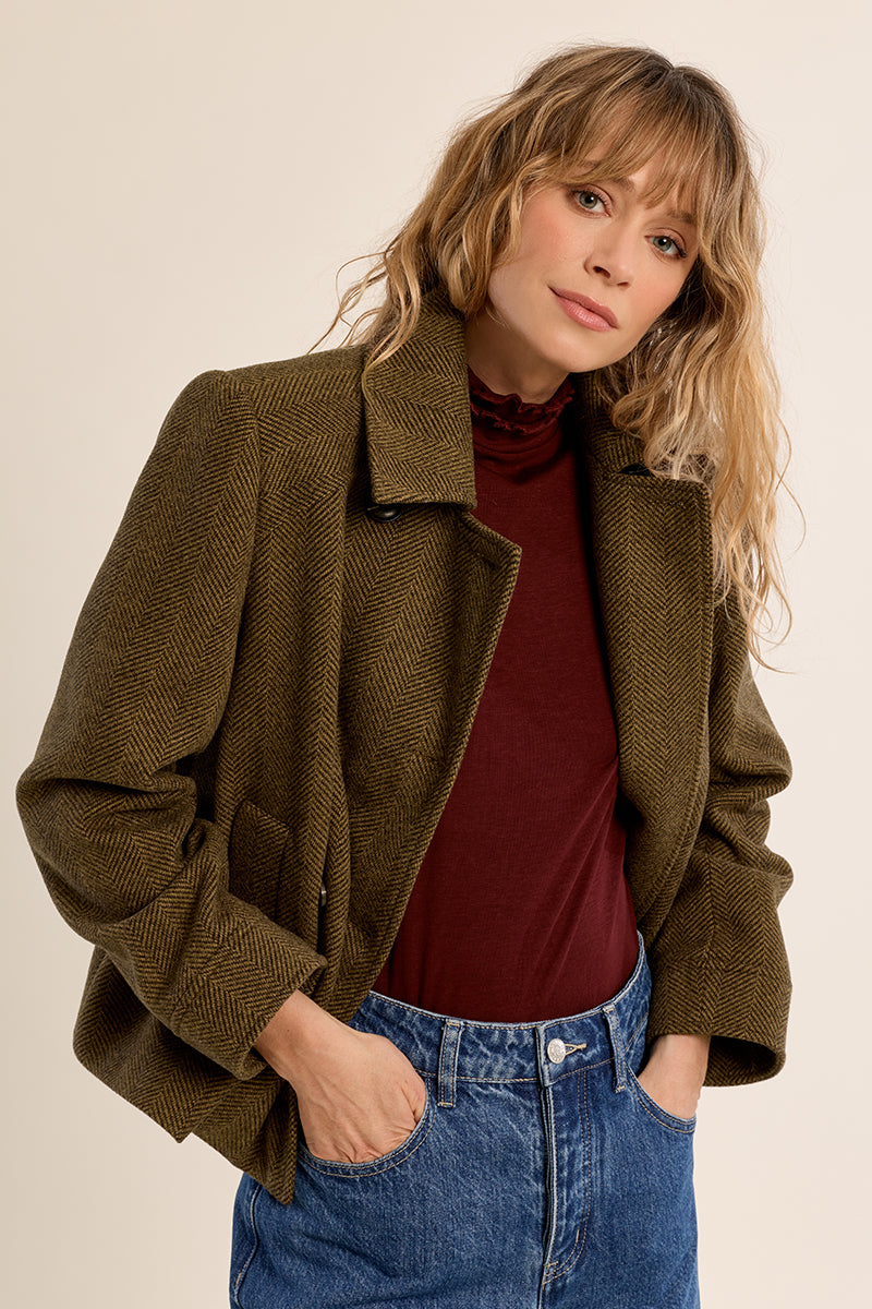 KHAKI