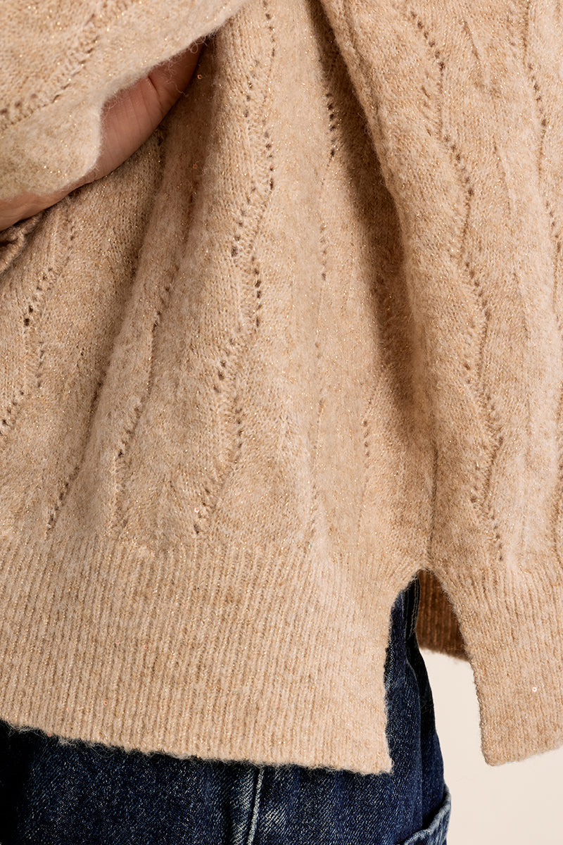 GOLDEN BEIGE
