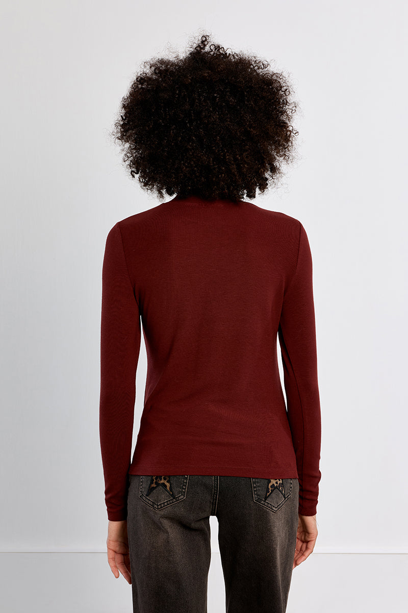 DARK RED